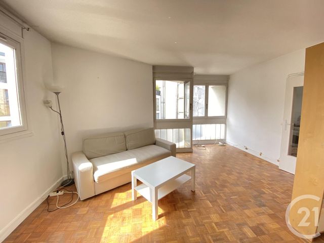 Afficher la photo en grand Appartement F1 à louer - 1 pièce - 34.61 m2 - PARIS - 75013 - ILE-DE-FRANCE - Century 21 Lutèce Immobilier