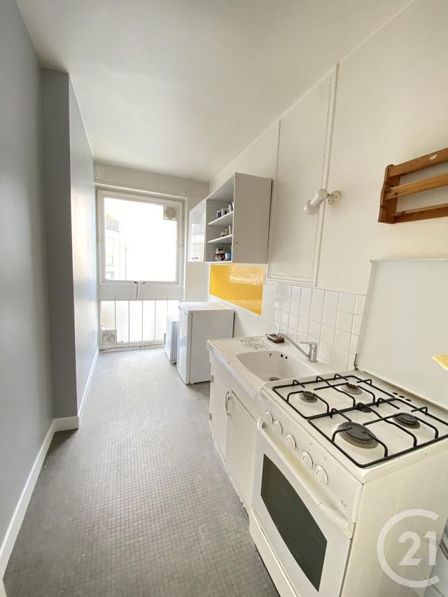 Afficher la photo en grand Appartement F1 à louer - 1 pièce - 34.61 m2 - PARIS - 75013 - ILE-DE-FRANCE - Century 21 Lutèce Immobilier