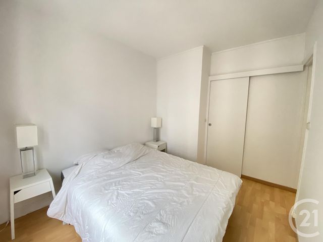 Afficher la photo en grand Appartement F2 à louer - 2 pièces - 44.34 m2 - PARIS - 75013 - ILE-DE-FRANCE - Century 21 Lutèce Immobilier
