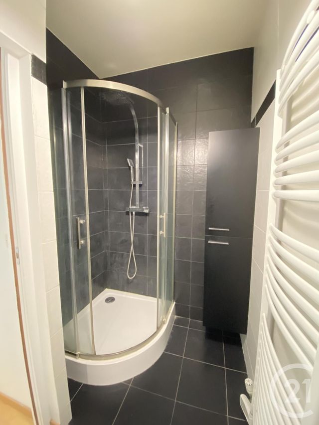 Afficher la photo en grand Appartement F2 à louer - 2 pièces - 44.34 m2 - PARIS - 75013 - ILE-DE-FRANCE - Century 21 Lutèce Immobilier
