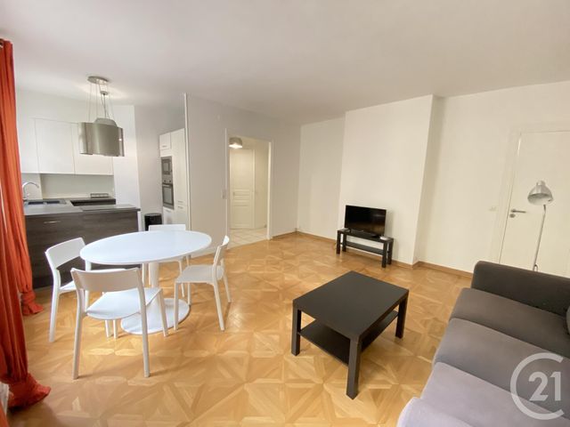 Afficher la photo en grand Appartement F2 à louer - 2 pièces - 44.34 m2 - PARIS - 75013 - ILE-DE-FRANCE - Century 21 Lutèce Immobilier