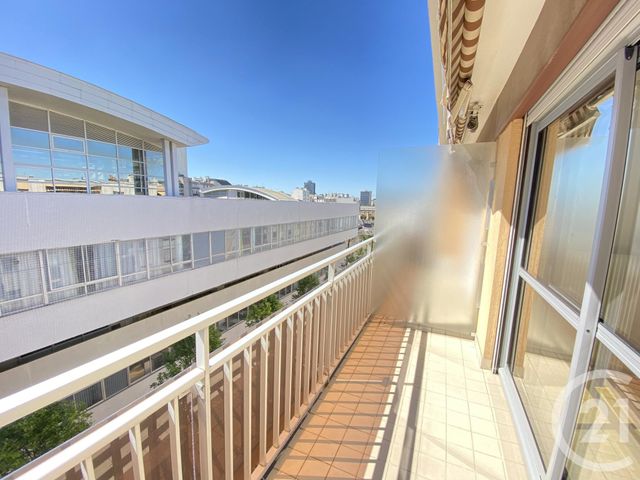 Appartement F3 à louer - 3 pièces - 66.18 m2 - PARIS - 75013 - ILE-DE-FRANCE - Century 21 Lutèce Immobilier Appartement F3 à louer - 3 pièces - 66.18 m2 - PARIS - 75013 - ILE-DE-FRANCE - Century 21 Lutèce Immobilier