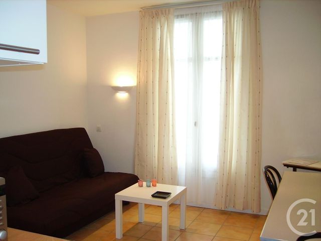 Studio à louer - 1 pièce - 18.14 m2 - PARIS - 75013 - ILE-DE-FRANCE - Century 21 Lutèce Immobilier Studio à louer - 1 pièce - 18.14 m2 - PARIS - 75013 - ILE-DE-FRANCE - Century 21 Lutèce Immobilier