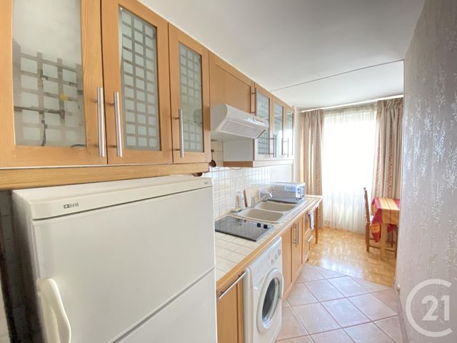 Appartement F2 à louer - 2 pièces - 35.0 m2 - PARIS - 75014 - ILE-DE-FRANCE - Century 21 Lutèce Immobilier Appartement F2 à louer - 2 pièces - 35.0 m2 - PARIS - 75014 - ILE-DE-FRANCE - Century 21 Lutèce Immobilier
