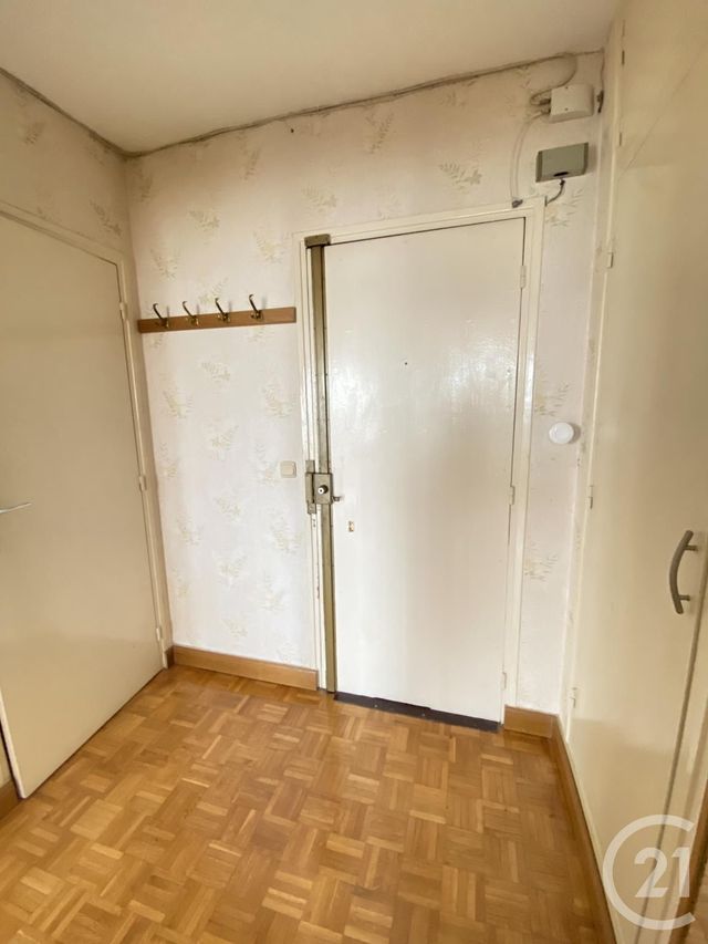 Appartement F2 à louer - 2 pièces - 35.0 m2 - PARIS - 75014 - ILE-DE-FRANCE - Century 21 Lutèce Immobilier Appartement F2 à louer - 2 pièces - 35.0 m2 - PARIS - 75014 - ILE-DE-FRANCE - Century 21 Lutèce Immobilier