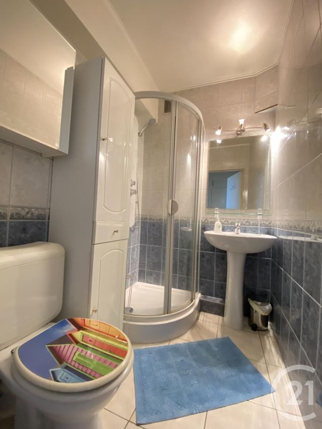 Appartement F2 à louer - 2 pièces - 35.0 m2 - PARIS - 75014 - ILE-DE-FRANCE - Century 21 Lutèce Immobilier Appartement F2 à louer - 2 pièces - 35.0 m2 - PARIS - 75014 - ILE-DE-FRANCE - Century 21 Lutèce Immobilier