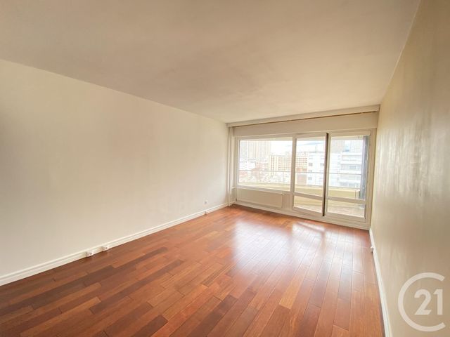 Afficher la photo en grand Appartement F2 à louer - 2 pièces - 54.0 m2 - PARIS - 75013 - ILE-DE-FRANCE - Century 21 Lutèce Immobilier