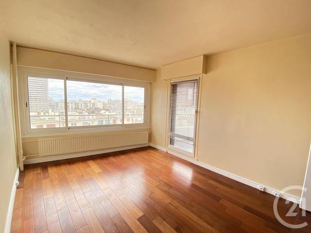Afficher la photo en grand Appartement F2 à louer - 2 pièces - 54.0 m2 - PARIS - 75013 - ILE-DE-FRANCE - Century 21 Lutèce Immobilier