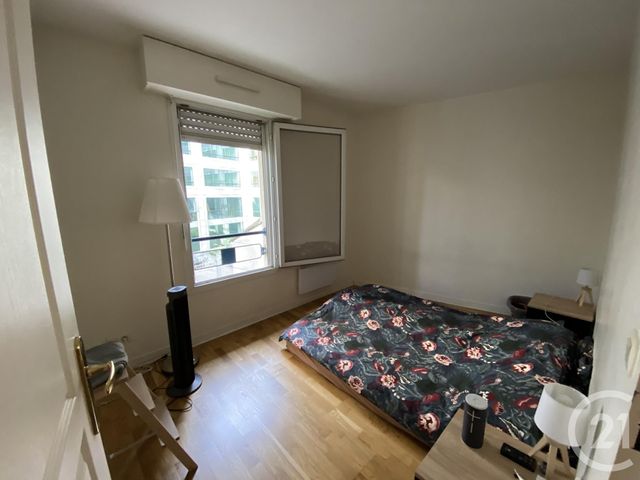 Afficher la photo en grand Appartement F2 à louer - 2 pièces - 41.0 m2 - MONTROUGE - 92 - ILE-DE-FRANCE - Century 21 Lutèce Immobilier