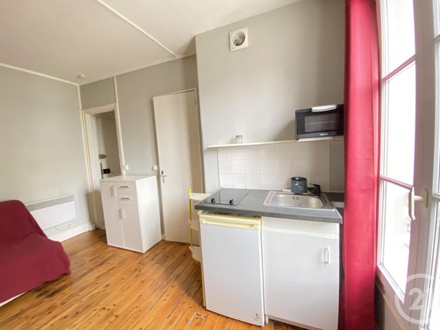 Afficher la photo en grand Appartement F2 à louer - 2 pièces - 25.0 m2 - PARIS - 75013 - ILE-DE-FRANCE - Century 21 Lutèce Immobilier