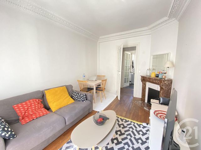Afficher la photo en grand Appartement F2 à louer - 2 pièces - 42.45 m2 - PARIS - 75014 - ILE-DE-FRANCE - Century 21 Lutèce Immobilier