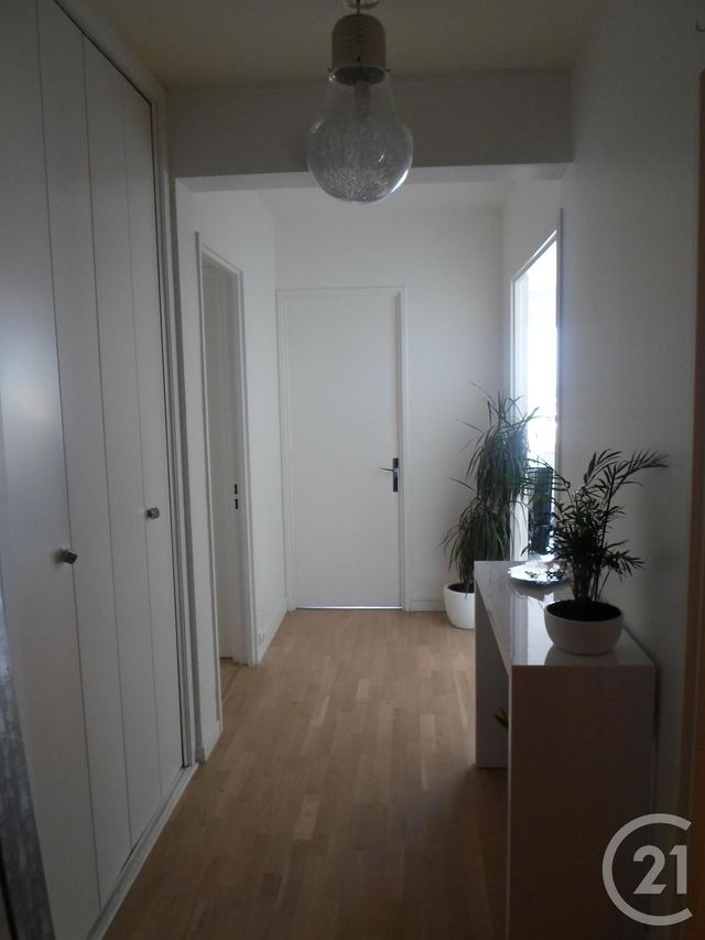 Afficher la photo en grand Appartement F4 à louer - 4 pièces - 72.5 m2 - PARIS - 75013 - ILE-DE-FRANCE - Century 21 Lutèce Immobilier