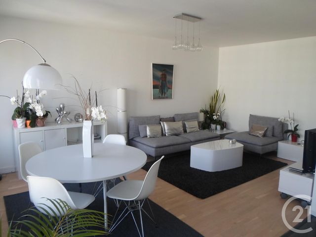 Afficher la photo en grand Appartement F4 à louer - 4 pièces - 72.5 m2 - PARIS - 75013 - ILE-DE-FRANCE - Century 21 Lutèce Immobilier