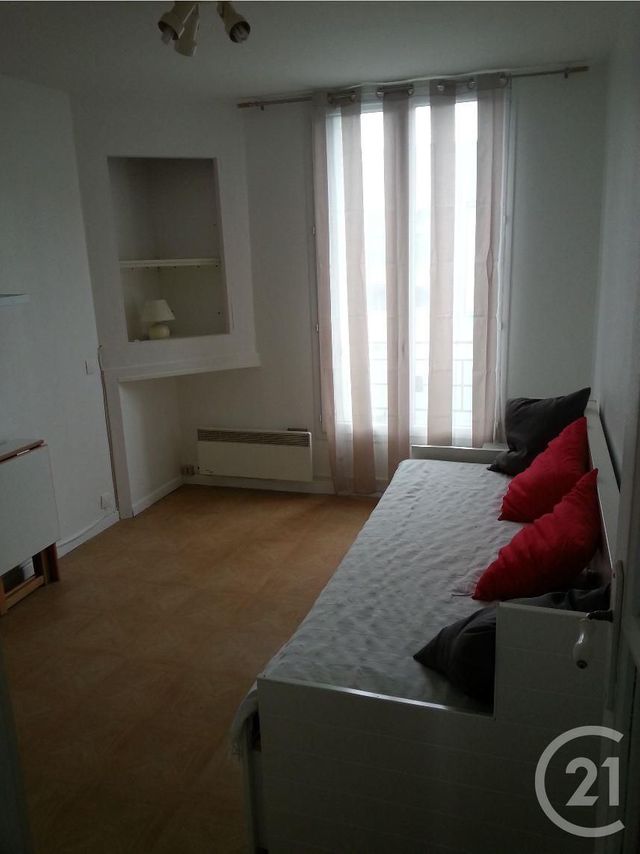 Afficher la photo en grand Studio à louer - 1 pièce - 17.94 m2 - MONTROUGE - 92 - ILE-DE-FRANCE - Century 21 Lutèce Immobilier
