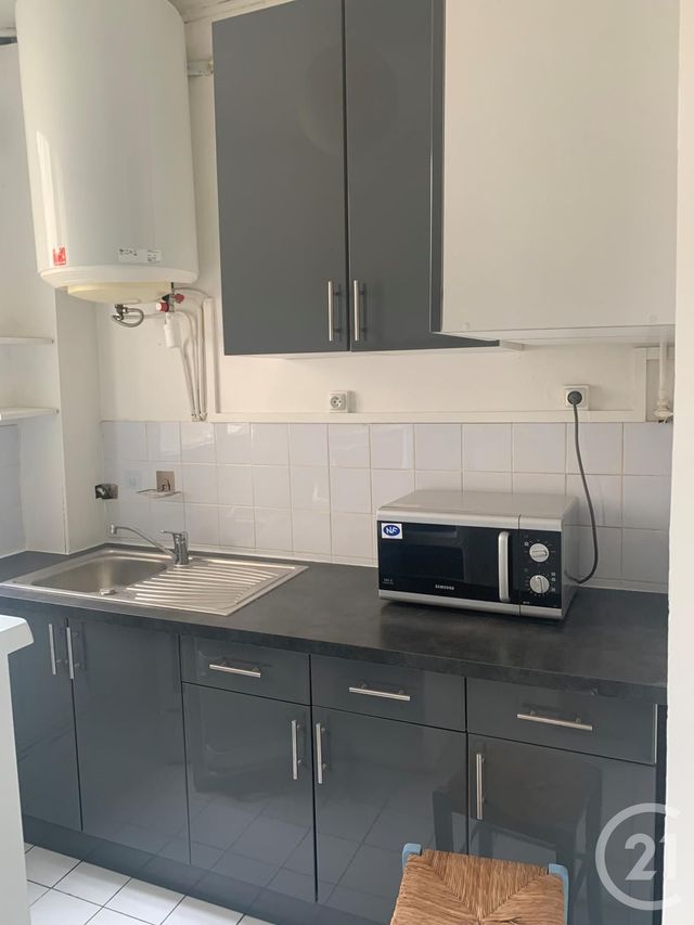 Afficher la photo en grand Appartement F2 à louer - 2 pièces - 40.78 m2 - PARIS - 75013 - ILE-DE-FRANCE - Century 21 Lutèce Immobilier