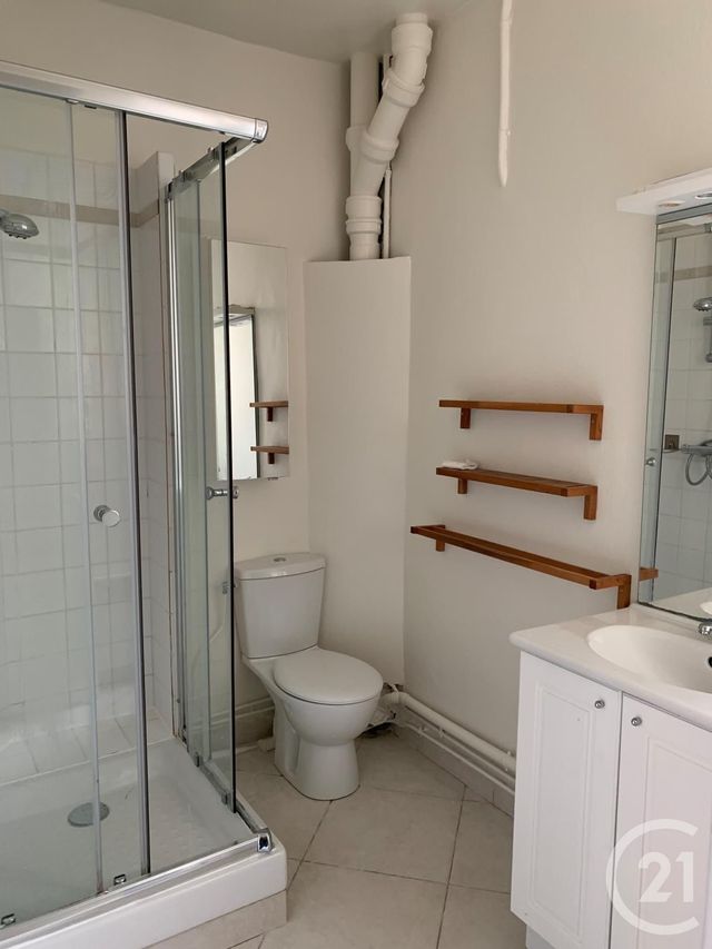 Afficher la photo en grand Appartement F2 à louer - 2 pièces - 40.78 m2 - PARIS - 75013 - ILE-DE-FRANCE - Century 21 Lutèce Immobilier