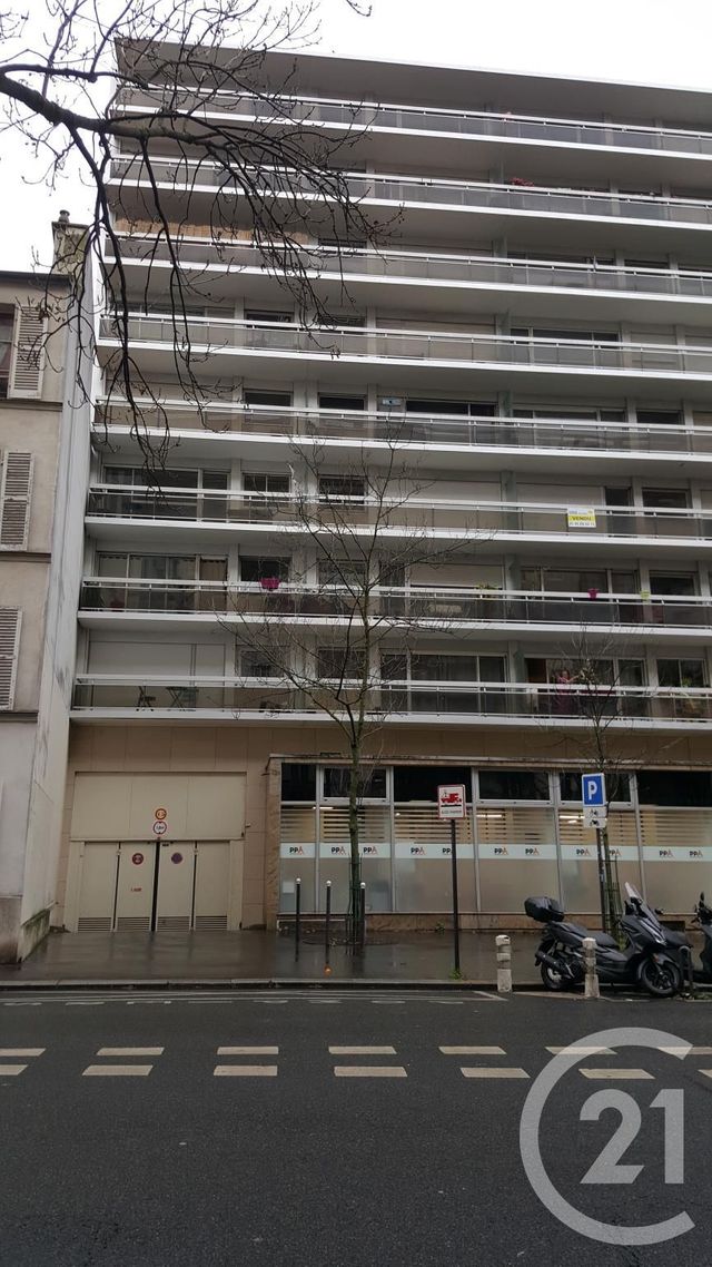 Parking à louer PARIS