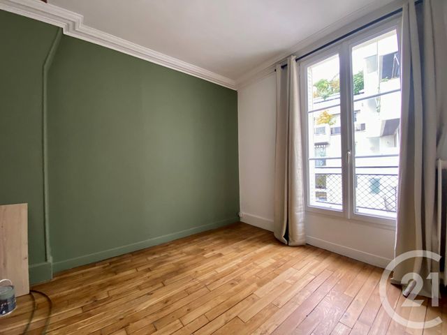 Appartement F3 à louer PARIS