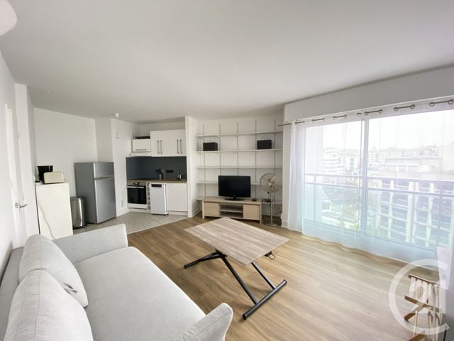 Appartement F1 à louer PARIS