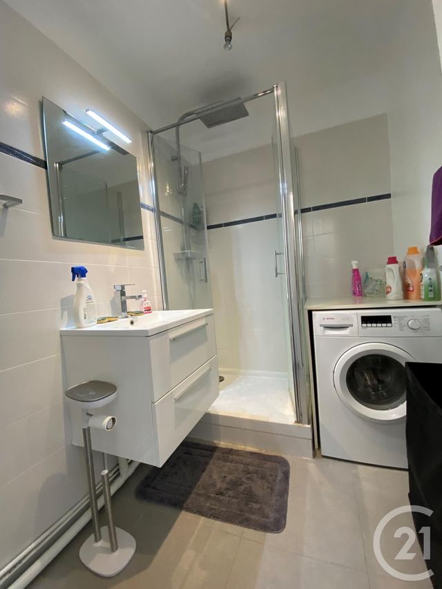 Appartement F2 à louer - 2 pièces - 45.61 m2 - PARIS - 75013 - ILE-DE-FRANCE - Century 21 Lutèce Immobilier