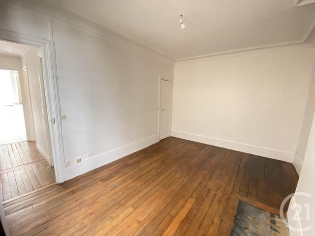 Appartement F2 à louer - 2 pièces - 40.52 m2 - PARIS - 75018 - ILE-DE-FRANCE - Century 21 Lutèce Immobilier