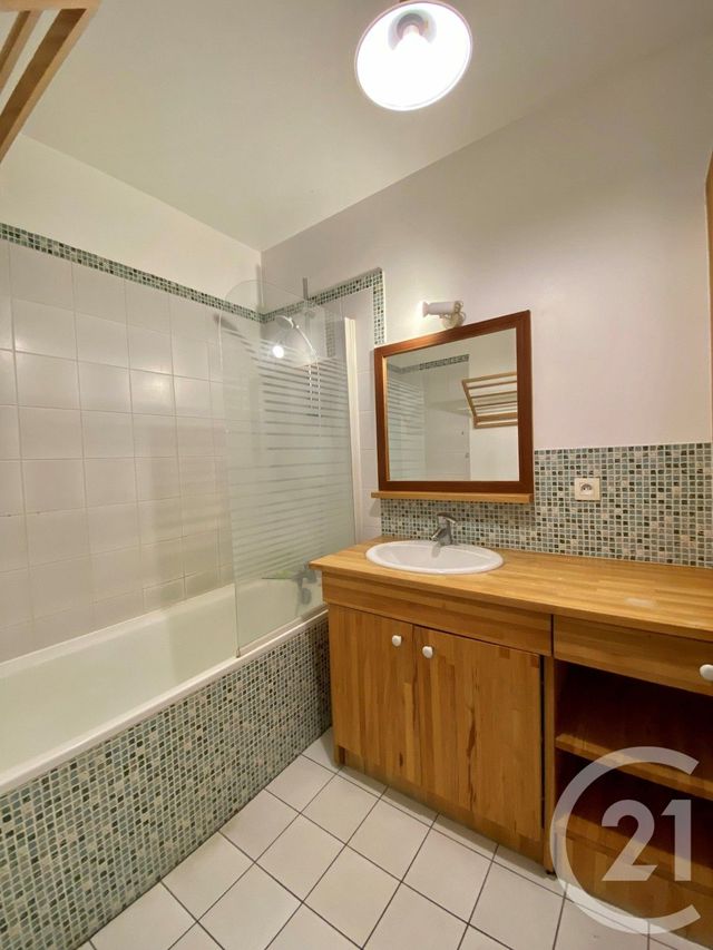 Appartement F3 à louer - 3 pièces - 71.12 m2 - PARIS - 75013 - ILE-DE-FRANCE - Century 21 Lutèce Immobilier