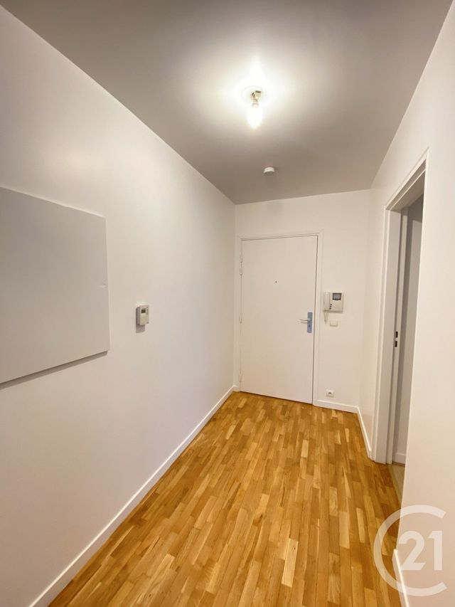 Appartement F4 à louer - 4 pièces - 91.52 m2 - ST OUEN - 93 - ILE-DE-FRANCE - Century 21 Lutèce Immobilier