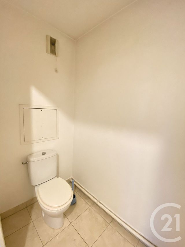 Appartement F4 à louer - 4 pièces - 91.52 m2 - ST OUEN - 93 - ILE-DE-FRANCE - Century 21 Lutèce Immobilier