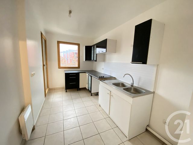 Appartement F4 à louer - 4 pièces - 91.52 m2 - ST OUEN - 93 - ILE-DE-FRANCE - Century 21 Lutèce Immobilier