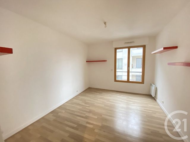 Appartement F4 à louer - 4 pièces - 91.52 m2 - ST OUEN - 93 - ILE-DE-FRANCE - Century 21 Lutèce Immobilier