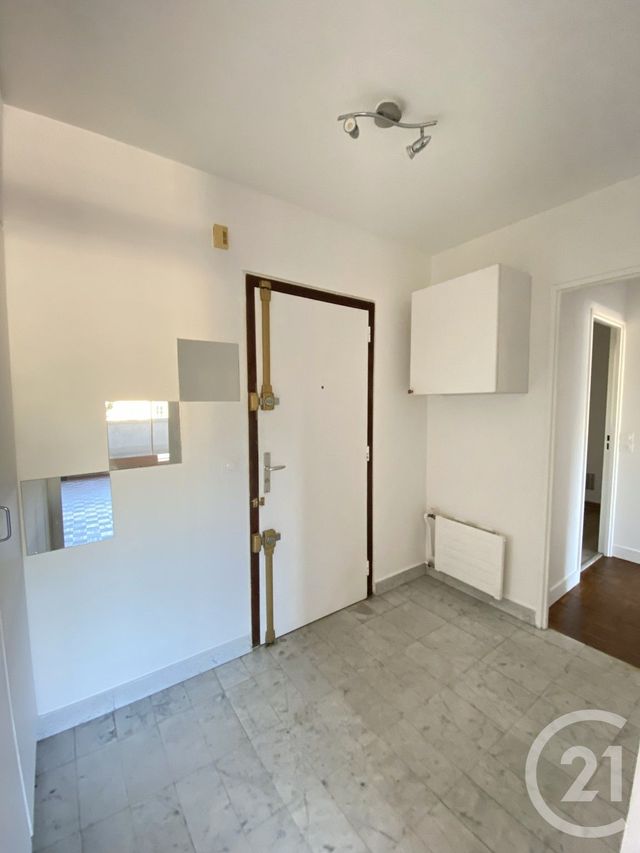 Appartement F2 à louer - 2 pièces - 49.02 m2 - PARIS - 75012 - ILE-DE-FRANCE - Century 21 Lutèce Immobilier