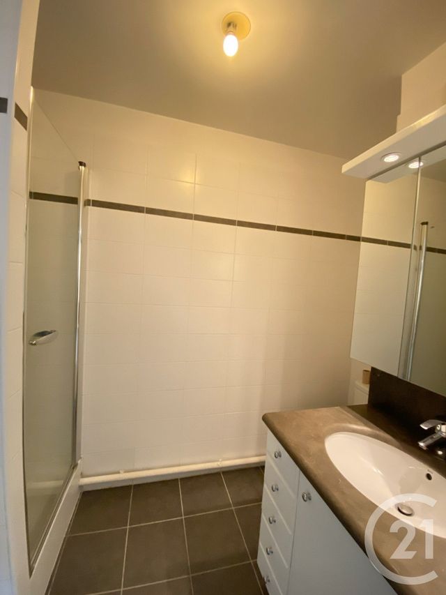 Appartement F1 à louer - 1 pièce - 25.14 m2 - PARIS - 75013 - ILE-DE-FRANCE - Century 21 Lutèce Immobilier