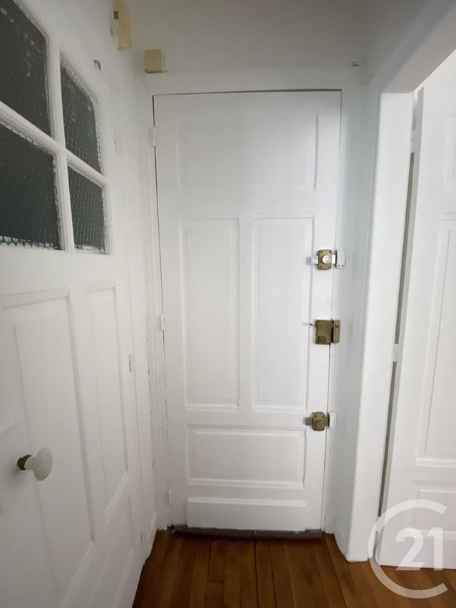 Appartement F2 à louer - 2 pièces - 27.04 m2 - PARIS - 75013 - ILE-DE-FRANCE - Century 21 Lutèce Immobilier