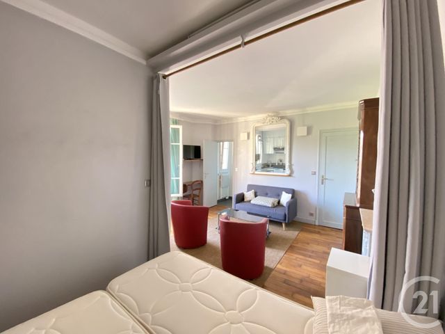 Appartement F1 à louer - 1 pièce - 30.12 m2 - PARIS - 75015 - ILE-DE-FRANCE - Century 21 Lutèce Immobilier