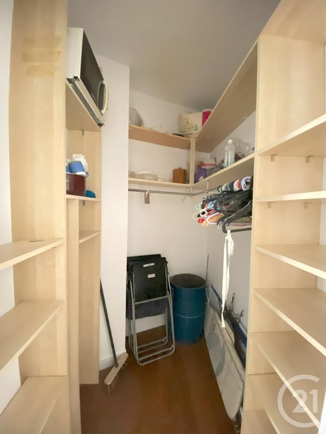 Appartement F2 à louer - 2 pièces - 42.56 m2 - PARIS - 75013 - ILE-DE-FRANCE - Century 21 Lutèce Immobilier