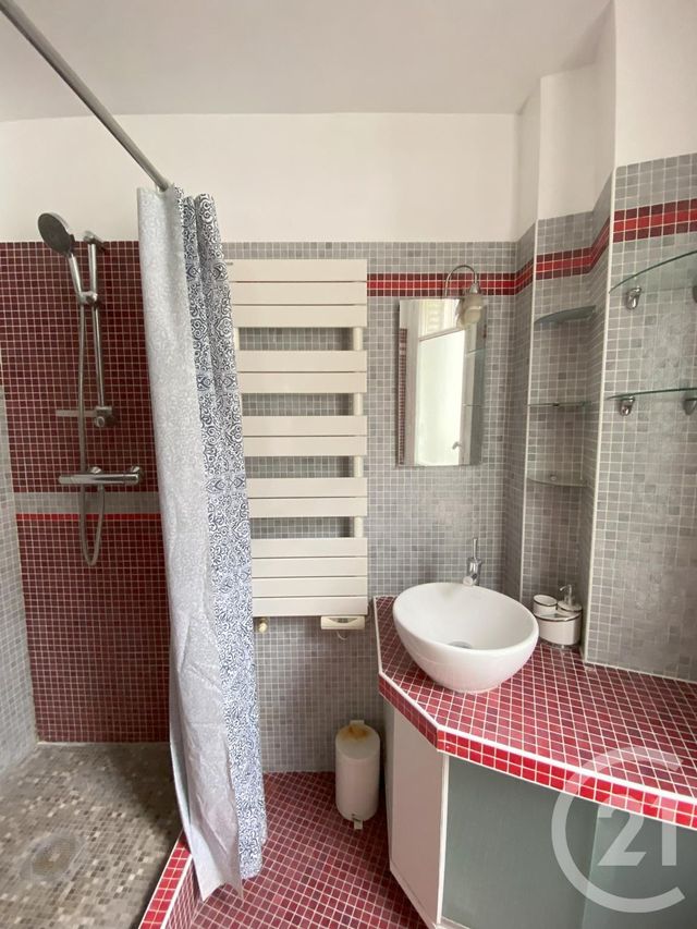 Appartement F2 à louer - 2 pièces - 42.56 m2 - PARIS - 75013 - ILE-DE-FRANCE - Century 21 Lutèce Immobilier
