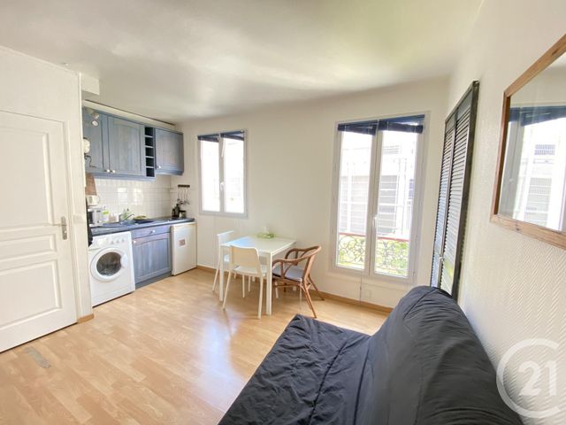 Appartement Studio à louer PARIS
