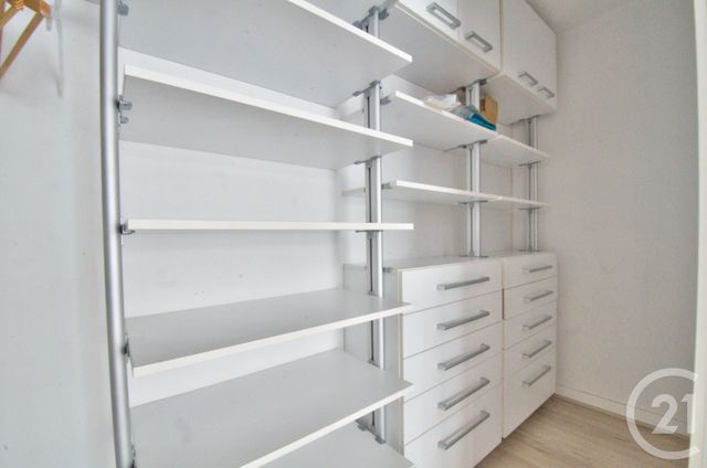 Appartement F2 à louer - 2 pièces - 48.03 m2 - PARIS - 75013 - ILE-DE-FRANCE - Century 21 Lutèce Immobilier