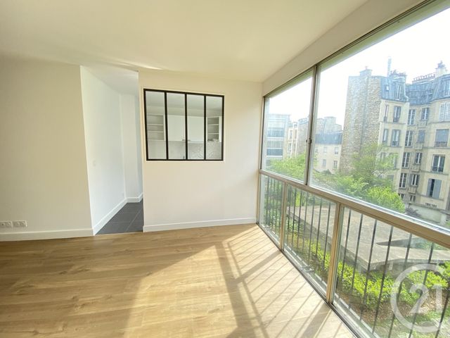 Appartement F2 à louer - 2 pièces - 41.71 m2 - PARIS - 75020 - ILE-DE-FRANCE - Century 21 Lutèce Immobilier