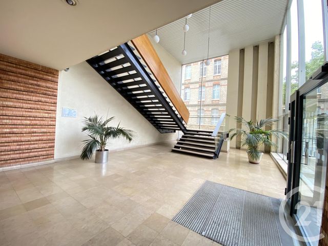 Appartement F2 à louer - 2 pièces - 41.71 m2 - PARIS - 75020 - ILE-DE-FRANCE - Century 21 Lutèce Immobilier