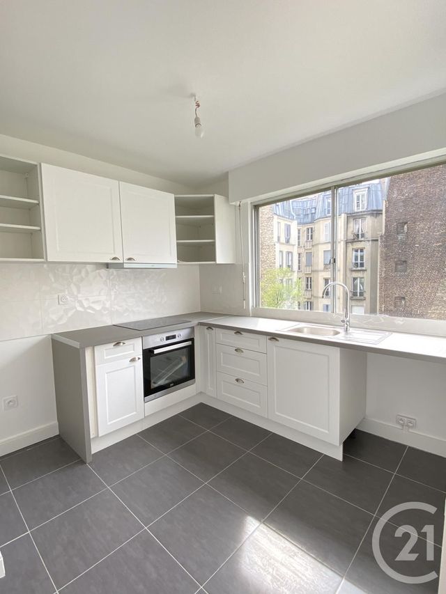 Appartement F2 à louer - 2 pièces - 41.71 m2 - PARIS - 75020 - ILE-DE-FRANCE - Century 21 Lutèce Immobilier