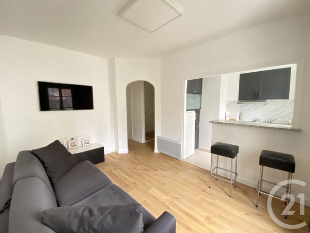 Appartement F2 à louer - 2 pièces - 36.33 m2 - PARIS - 75013 - ILE-DE-FRANCE - Century 21 Lutèce Immobilier