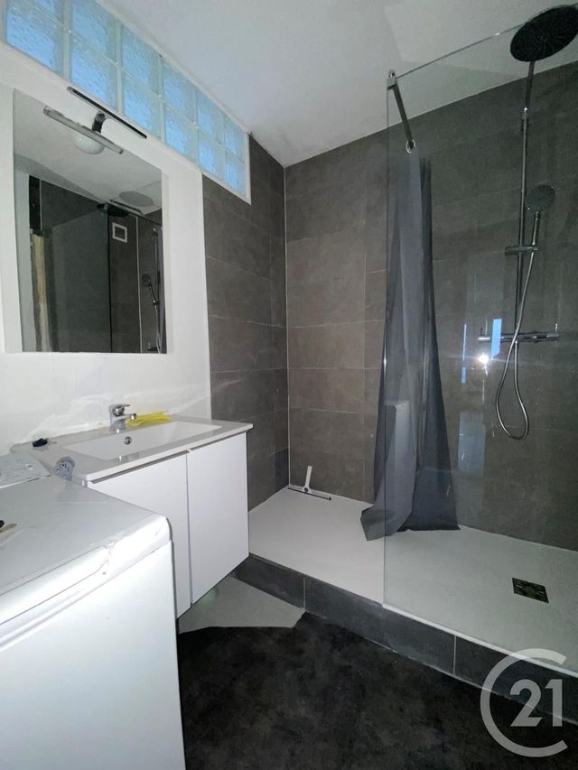 Appartement F1 à louer - 1 pièce - 33.02 m2 - PARIS - 75013 - ILE-DE-FRANCE - Century 21 Lutèce Immobilier