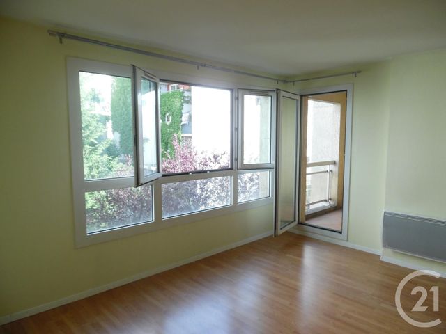 Appartement F2 à louer - 2 pièces - 52.94 m2 - PARIS - 75013 - ILE-DE-FRANCE - Century 21 Lutèce Immobilier