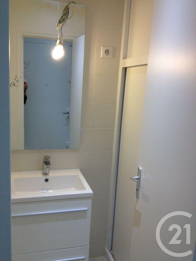 Appartement F3 à louer - 3 pièces - 47.29 m2 - PARIS - 75013 - ILE-DE-FRANCE - Century 21 Lutèce Immobilier