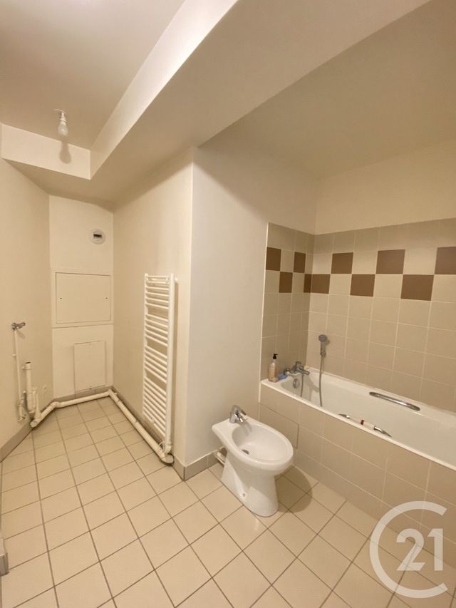 Appartement F3 à louer - 3 pièces - 95.02 m2 - PARIS - 75014 - ILE-DE-FRANCE - Century 21 Lutèce Immobilier