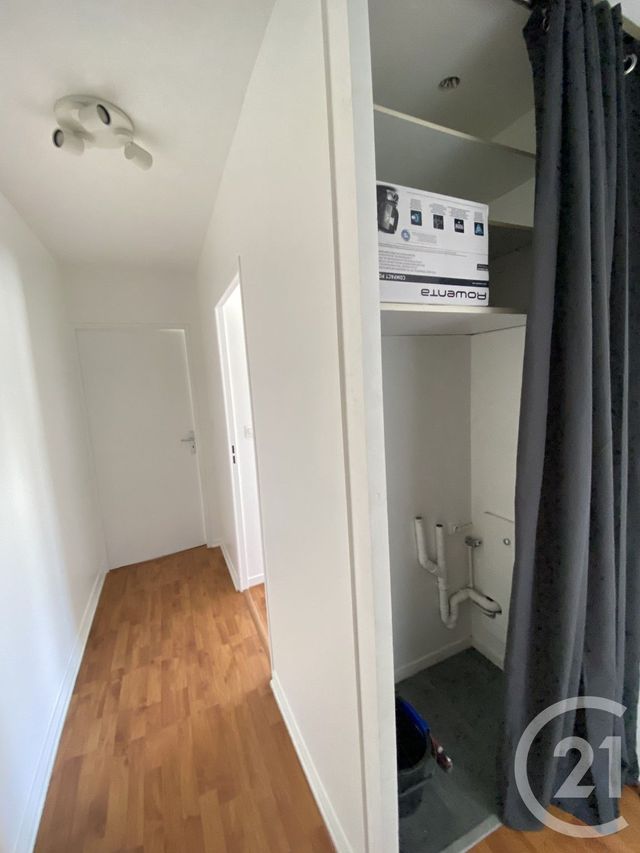 Appartement F4 à louer - 4 pièces - 91.0 m2 - LE KREMLIN BICETRE - 94 - ILE-DE-FRANCE - Century 21 Lutèce Immobilier
