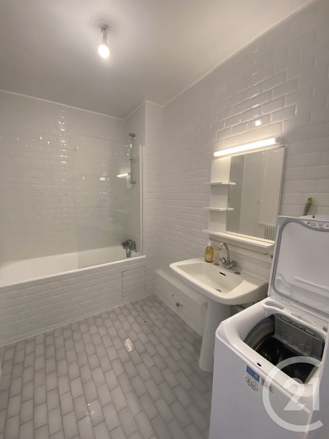 Appartement F2 à louer - 2 pièces - 50.53 m2 - PARIS - 75014 - ILE-DE-FRANCE - Century 21 Lutèce Immobilier