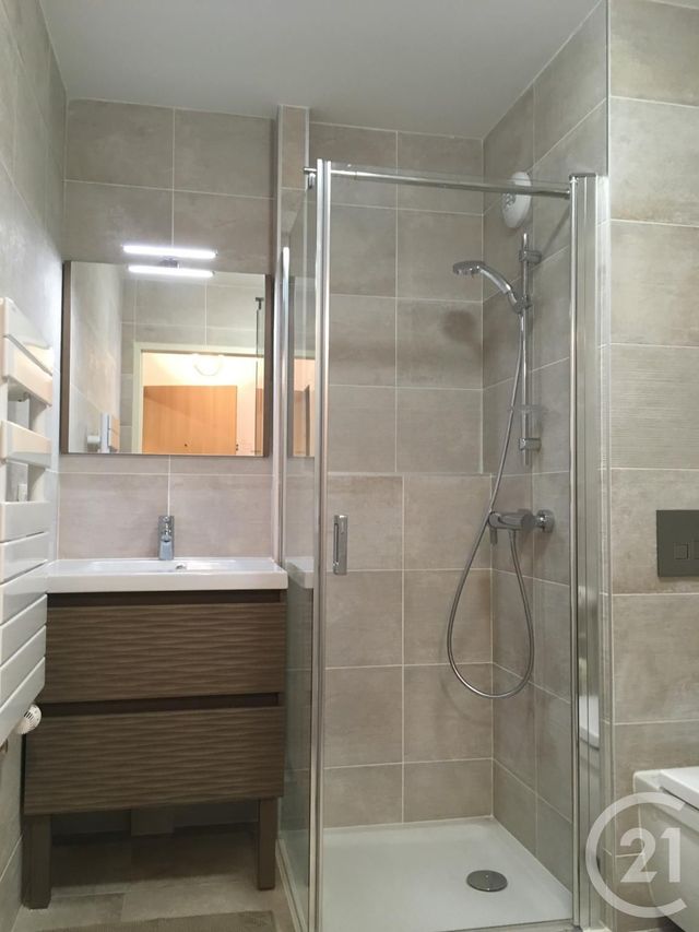Appartement F2 à louer - 2 pièces - 44.0 m2 - PARIS - 75013 - ILE-DE-FRANCE - Century 21 Lutèce Immobilier