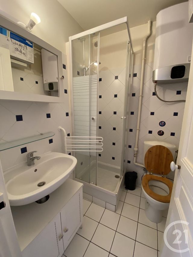 Appartement F2 à louer - 2 pièces - 33.96 m2 - PARIS - 75013 - ILE-DE-FRANCE - Century 21 Lutèce Immobilier
